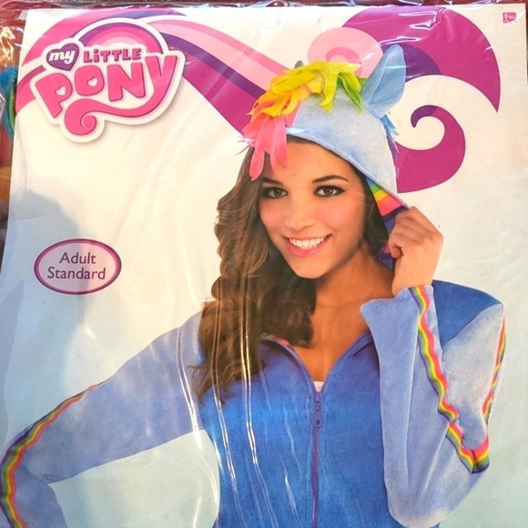 New In package My Little Pony on-size adult Hoodie Rainbow Dash - Picture 9 of 13